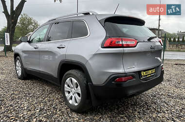 Внедорожник / Кроссовер Jeep Cherokee 2017 в 
