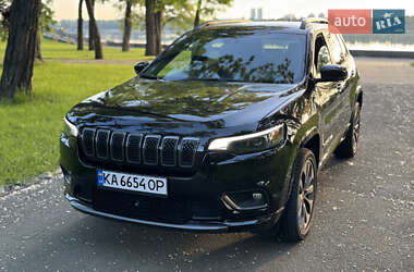 Внедорожник / Кроссовер Jeep Cherokee 2020 в Киеве