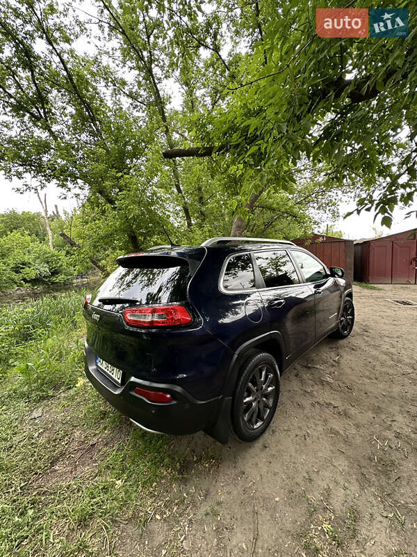 Позашляховик / Кросовер Jeep Cherokee 2014 в Харкові