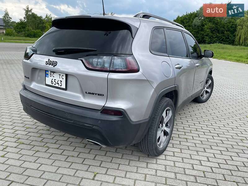 Позашляховик / Кросовер Jeep Cherokee 2018 в Львові