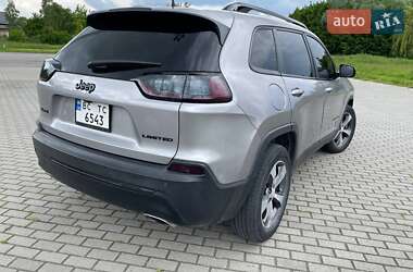 Внедорожник / Кроссовер Jeep Cherokee 2018 в 