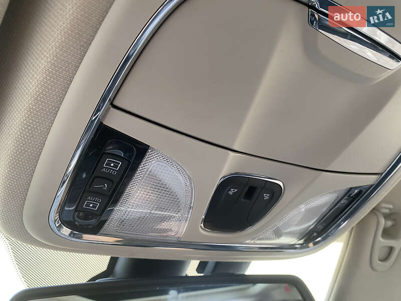 Внедорожник / Кроссовер Jeep Cherokee 2016 в Трускавце