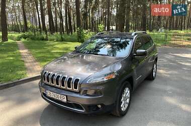 Внедорожник / Кроссовер Jeep Cherokee 2014 в Чернигове