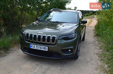 Позашляховик / Кросовер Jeep Cherokee 2018 в 