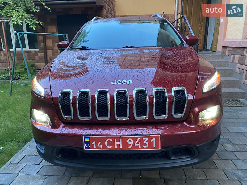 Внедорожник / Кроссовер Jeep Cherokee 2017 в Стрые
