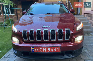 Позашляховик / Кросовер Jeep Cherokee 2017 в 