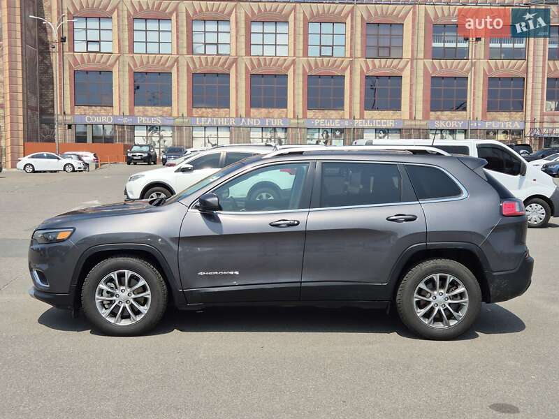 Позашляховик / Кросовер Jeep Cherokee 2021 в Києві