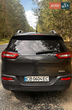 Позашляховик / Кросовер Jeep Cherokee 2016 в 