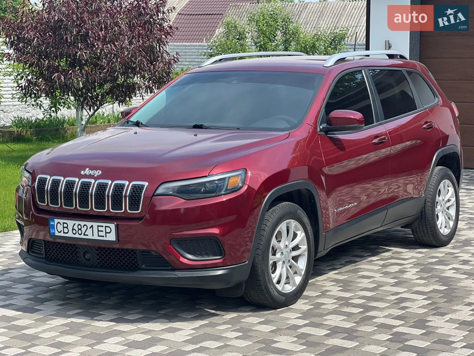2020 Jeep Cherokee - фото 1