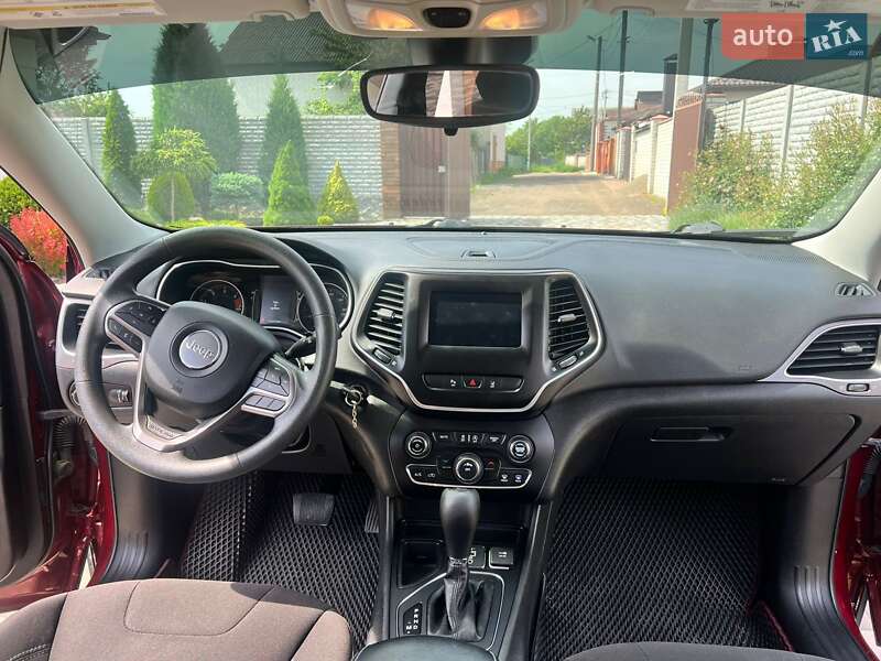 Внедорожник / Кроссовер Jeep Cherokee 2020 в Чернигове