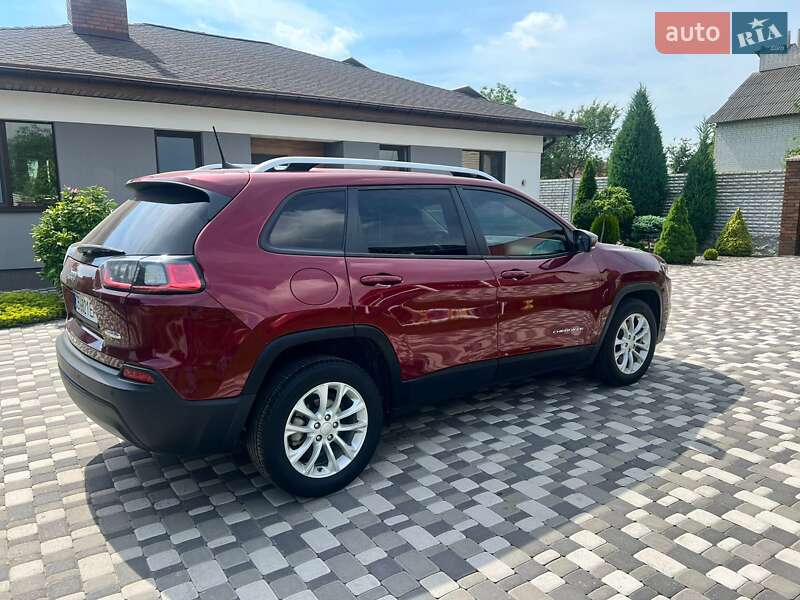 Внедорожник / Кроссовер Jeep Cherokee 2020 в Чернигове