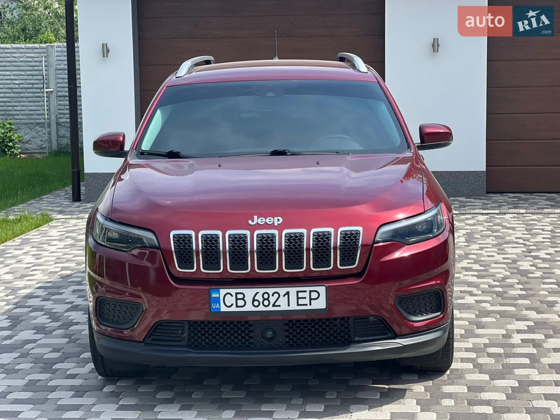 Jeep Cherokee 2020 VIN 1C4PJLCB5LD641801 фото оголошення 4 з 17