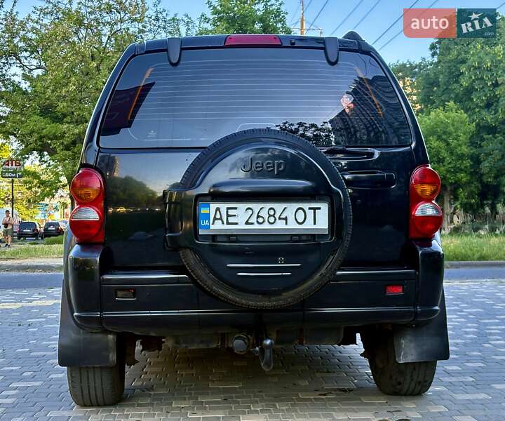 Внедорожник / Кроссовер Jeep Cherokee 2002 в Одессе