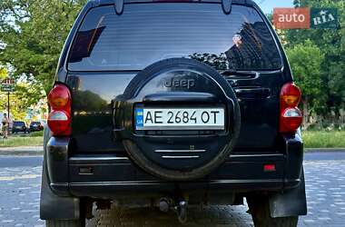 Внедорожник / Кроссовер Jeep Cherokee 2002 в 