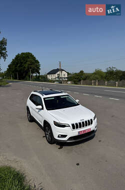 Внедорожник / Кроссовер Jeep Cherokee 2019 в Брошневе-Осаде