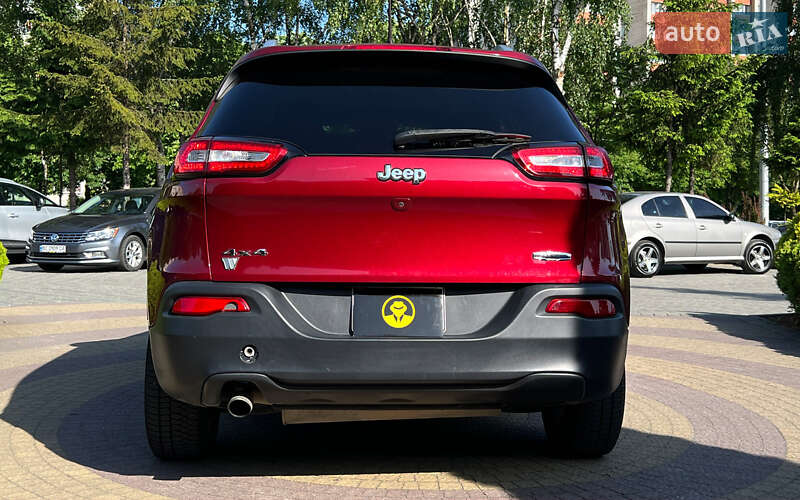 Внедорожник / Кроссовер Jeep Cherokee 2016 в Львове