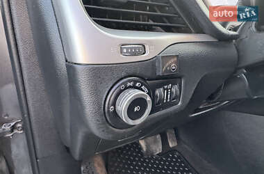 Внедорожник / Кроссовер Jeep Cherokee 2015 в 