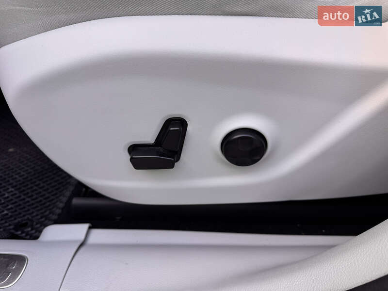 Внедорожник / Кроссовер Jeep Cherokee 2019 в Виннице фото 13 Внедорожник / Кроссовер Jeep Cherokee 2019 в Виннице