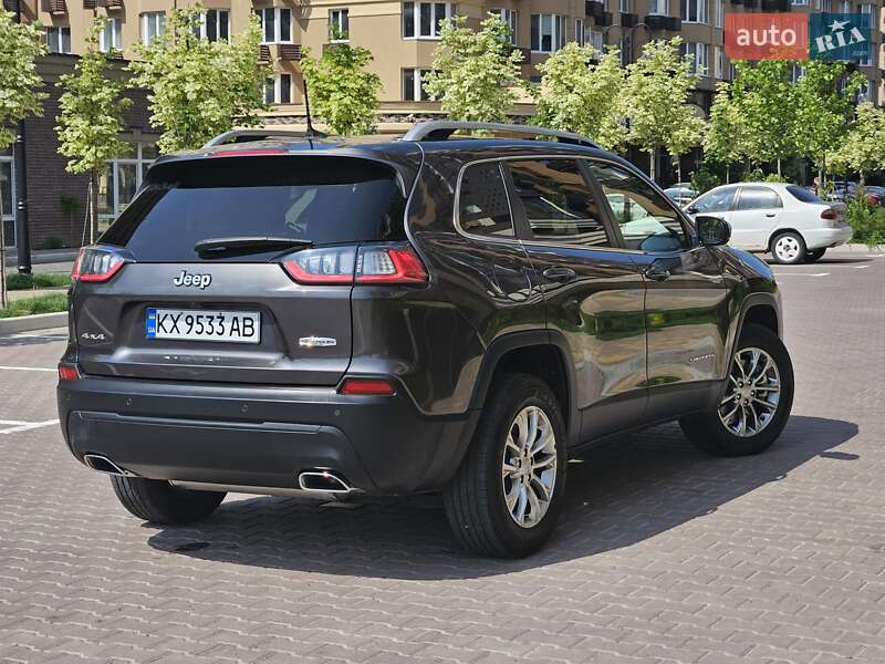 Позашляховик / Кросовер Jeep Cherokee 2021 в Києві