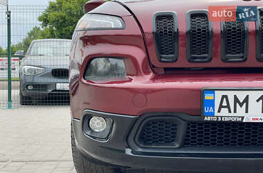 Внедорожник / Кроссовер Jeep Cherokee 2018 в 
