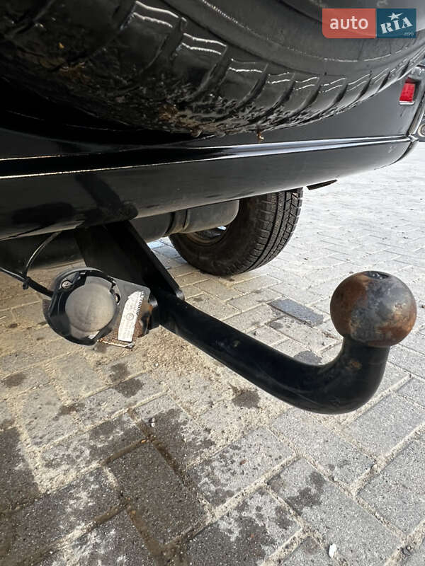 Внедорожник / Кроссовер Jeep Cherokee 2004 в Путиле