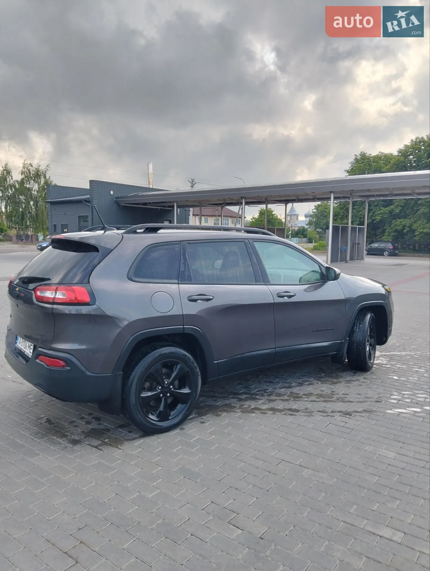 2017 Jeep Cherokee - мініатюра 3