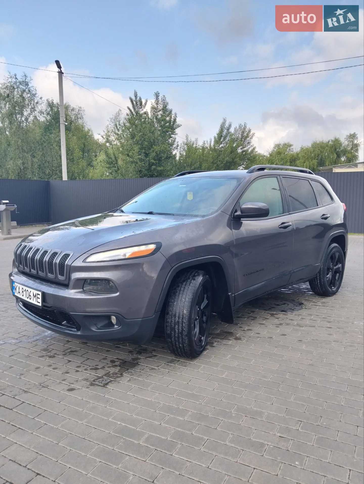 2017 Jeep Cherokee - мініатюра 2