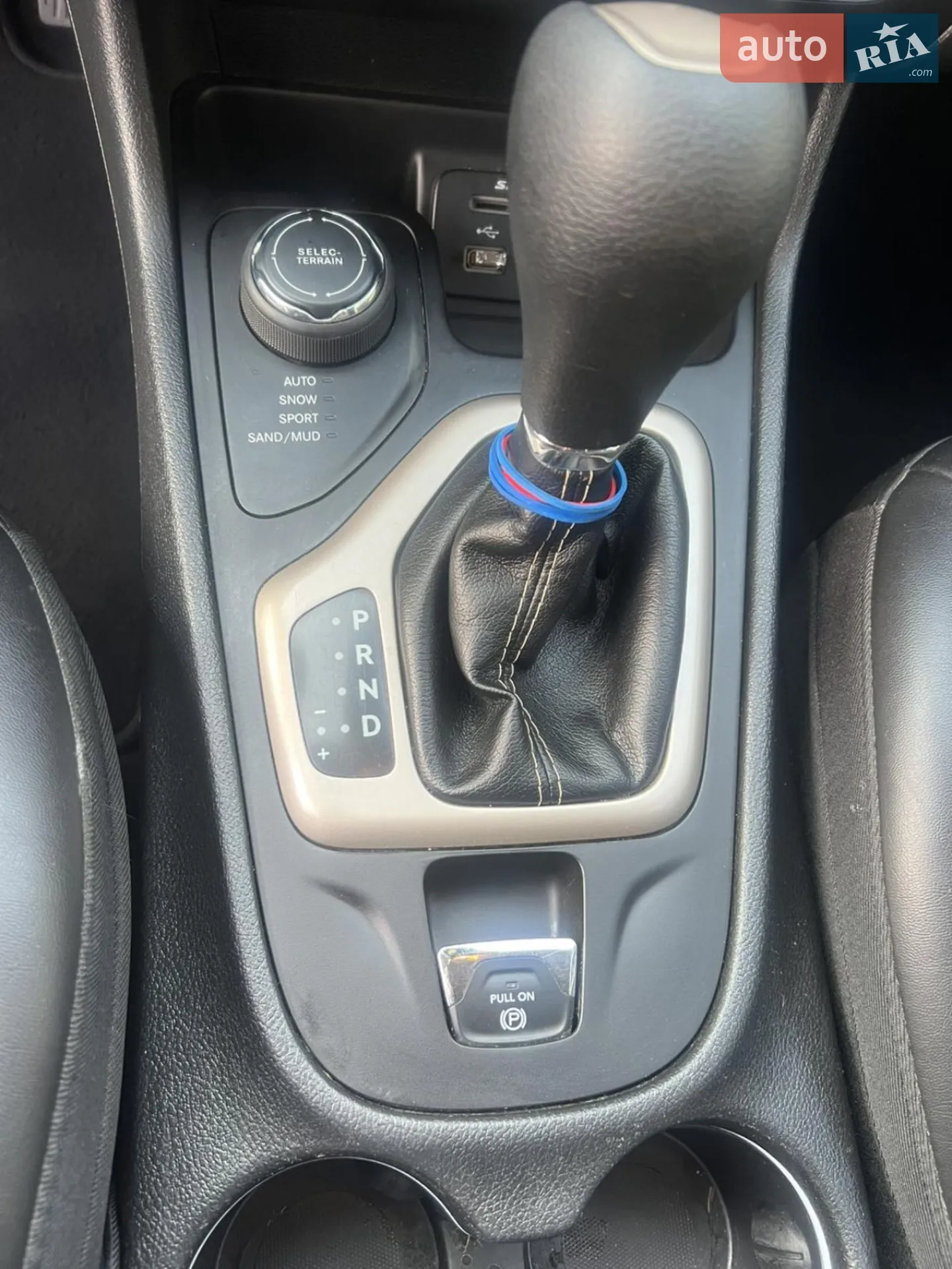 2017 Jeep Cherokee - мініатюра 20