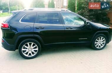 Внедорожник / Кроссовер Jeep Cherokee 2013 в 