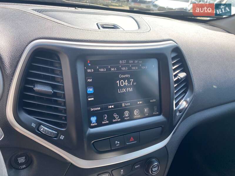 Внедорожник / Кроссовер Jeep Cherokee 2017 в Львове