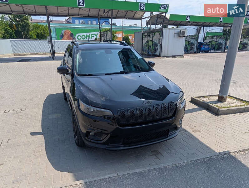 Jeep Cherokee