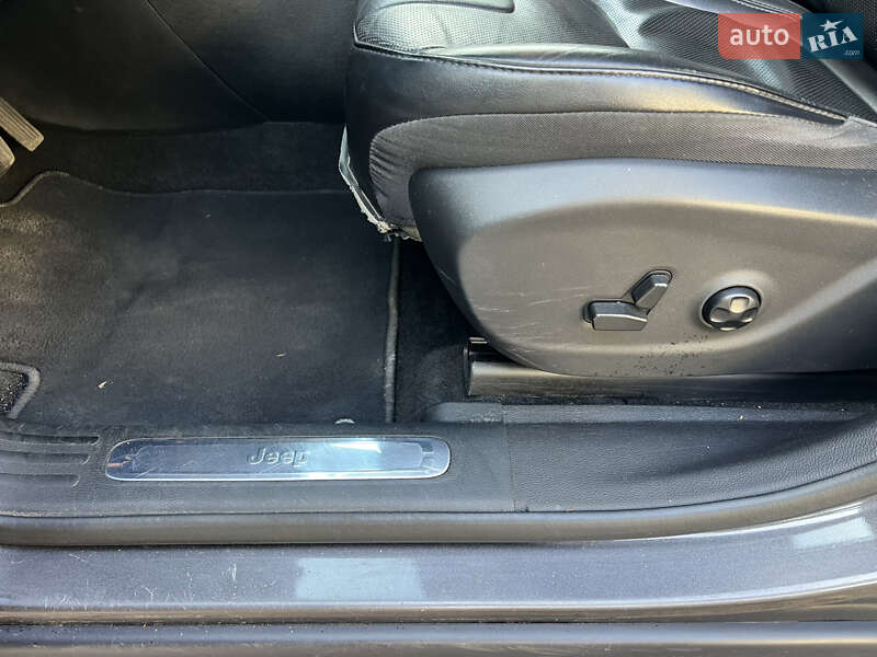 Позашляховик / Кросовер Jeep Cherokee 2021 в Броварах