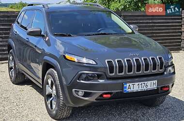 Внедорожник / Кроссовер Jeep Cherokee 2016 в Коломые