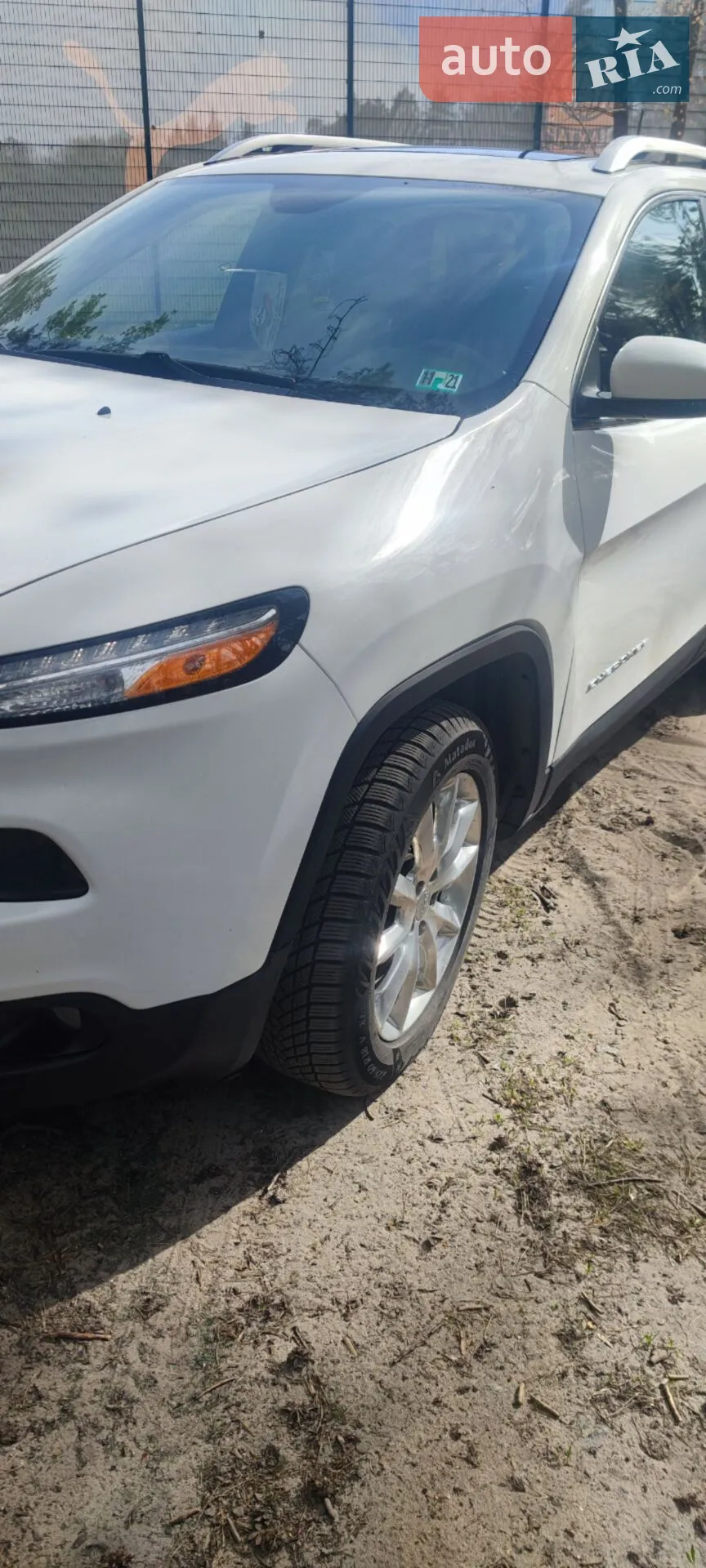 2017 Jeep Cherokee - мініатюра 14