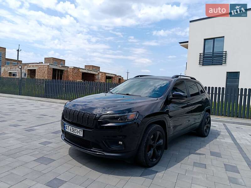 Внедорожник / Кроссовер Jeep Cherokee 2019 в Ивано-Франковске