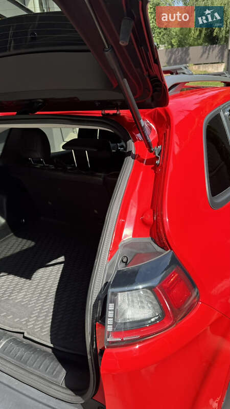 Внедорожник / Кроссовер Jeep Cherokee 2018 в Ужгороде фото 40 Внедорожник / Кроссовер Jeep Cherokee 2018 в Ужгороде