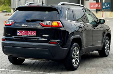 Позашляховик / Кросовер Jeep Cherokee 2020 в 