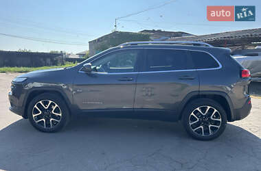 Внедорожник / Кроссовер Jeep Cherokee 2016 в 
