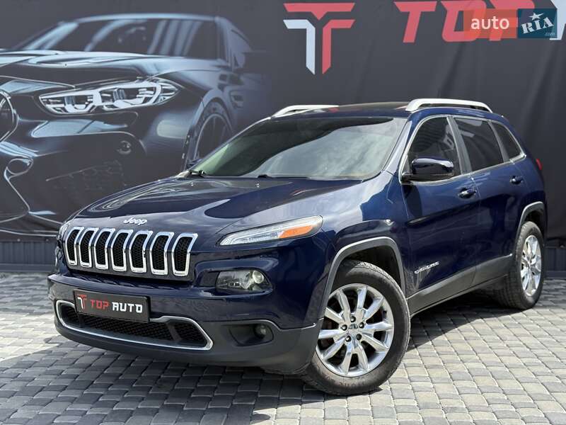 Позашляховик / Кросовер Jeep Cherokee 2015 в Львові
