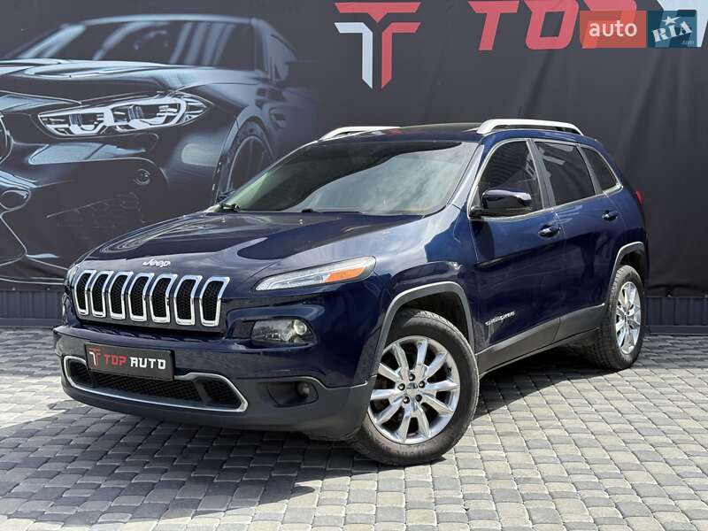 Позашляховик / Кросовер Jeep Cherokee 2015 в Львові
