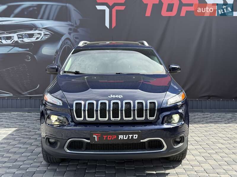 Позашляховик / Кросовер Jeep Cherokee 2015 в Львові