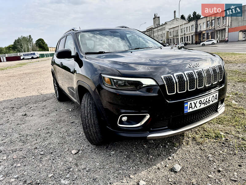 Внедорожник / Кроссовер Jeep Cherokee 2018 в Харькове