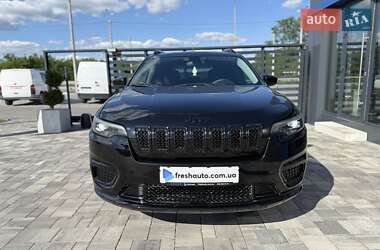 Внедорожник / Кроссовер Jeep Cherokee 2020 в 