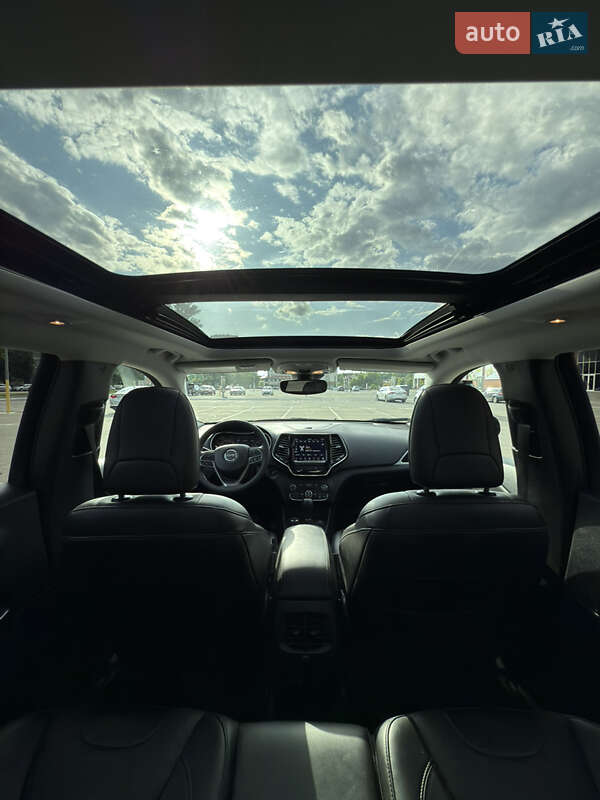 Позашляховик / Кросовер Jeep Cherokee 2022 в Києві фото 18 Позашляховик / Кросовер Jeep Cherokee 2022 в Києві