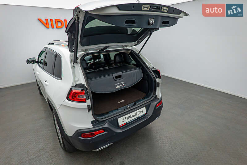 Внедорожник / Кроссовер Jeep Cherokee 2015 в Киеве фото 21 Внедорожник / Кроссовер Jeep Cherokee 2015 в Киеве