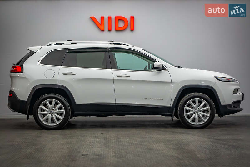 Внедорожник / Кроссовер Jeep Cherokee 2015 в Киеве фото 6 Внедорожник / Кроссовер Jeep Cherokee 2015 в Киеве