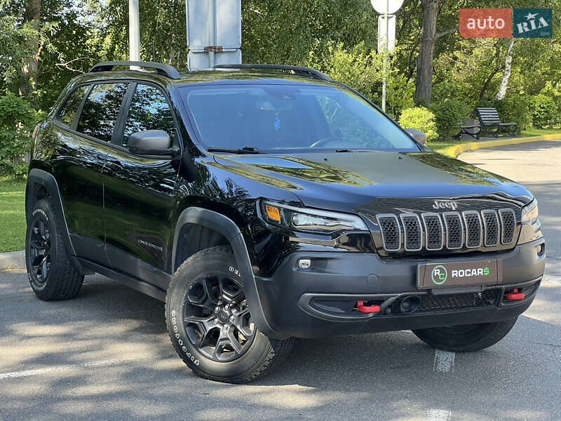 Позашляховик / Кросовер Jeep Cherokee 2021 в Києві