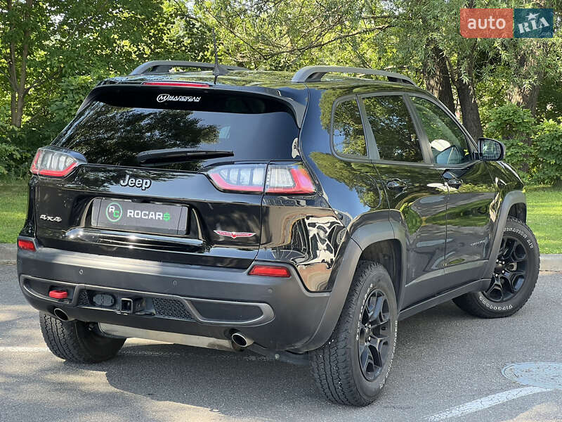 Позашляховик / Кросовер Jeep Cherokee 2021 в Києві