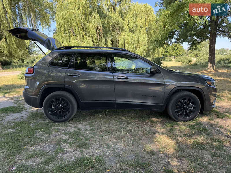 Внедорожник / Кроссовер Jeep Cherokee 2018 в Белой Церкви
