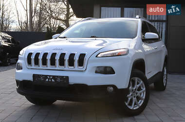 Внедорожник / Кроссовер Jeep Cherokee 2016 в Дрогобыче